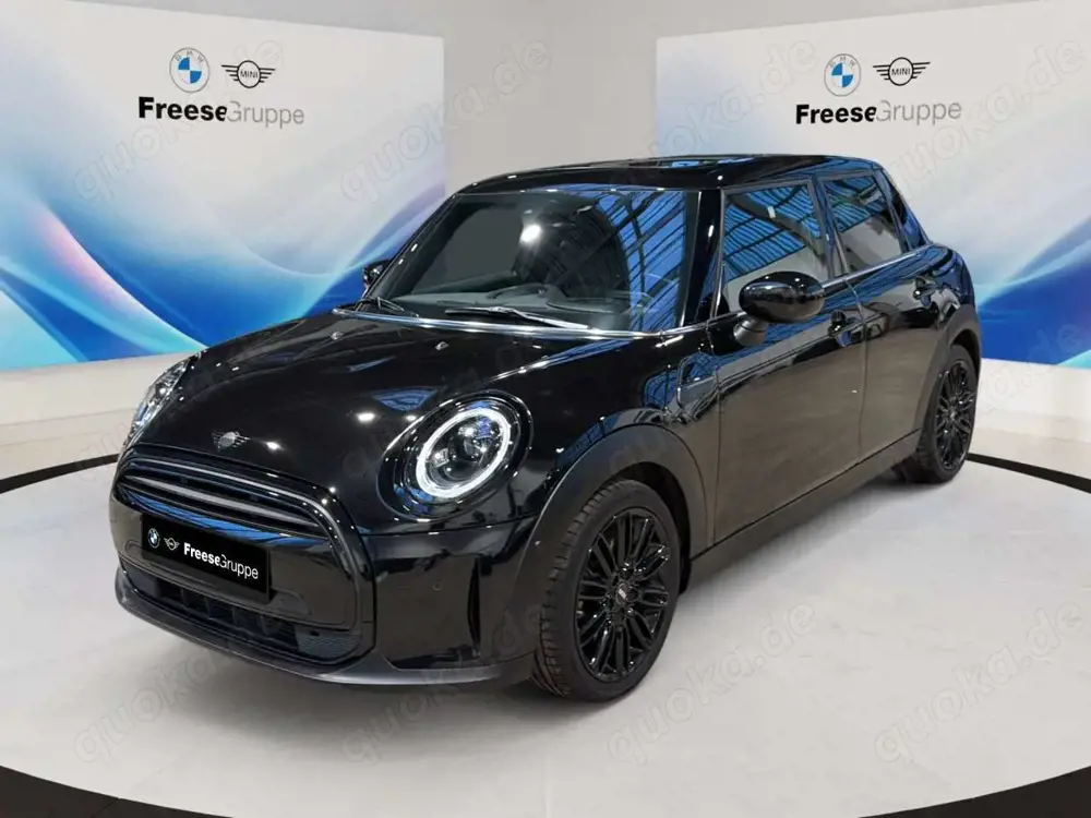 MINI Cooper 5-Türer HEAD-UP PANO RFK LENKRADHZ LED BT