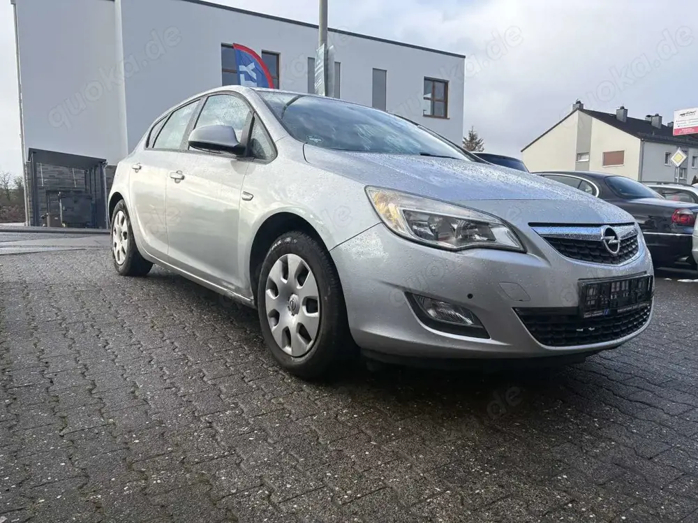 Opel Astra 1.6 Selection