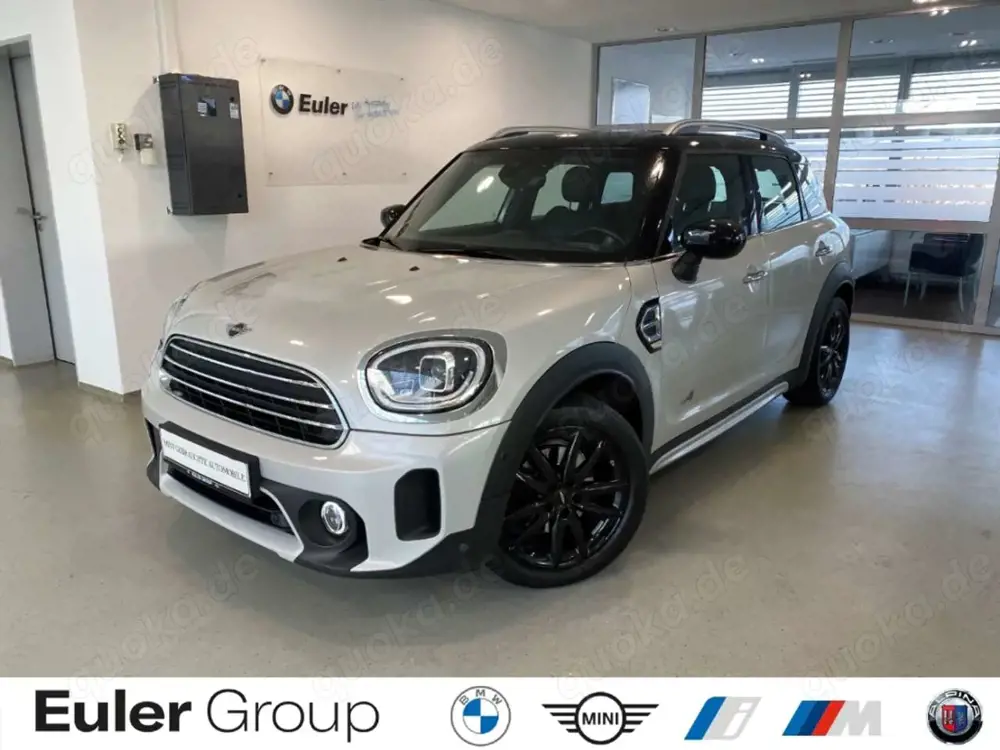 MINI Cooper Countryman ALL4 Pano Navi Leder LED Sportsitze PDC