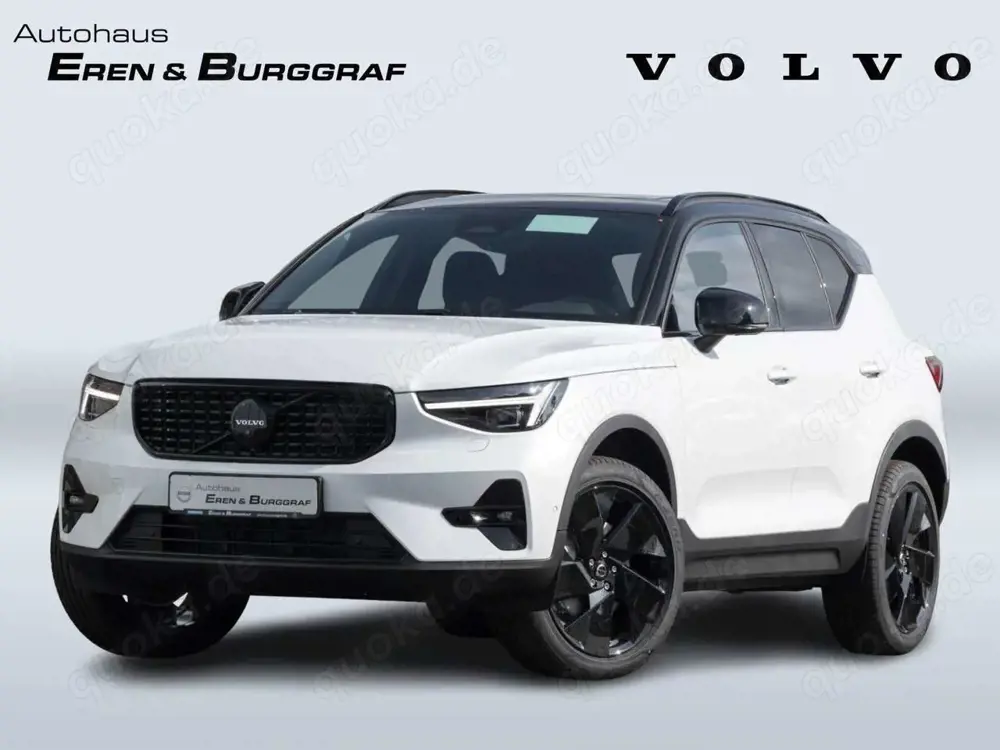 Volvo XC40 Ultra Black Edition 2WD