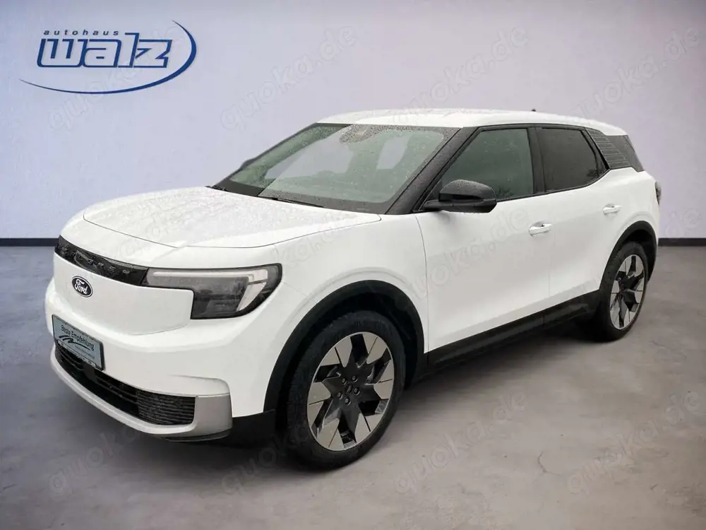 Ford Explorer Premium RWD