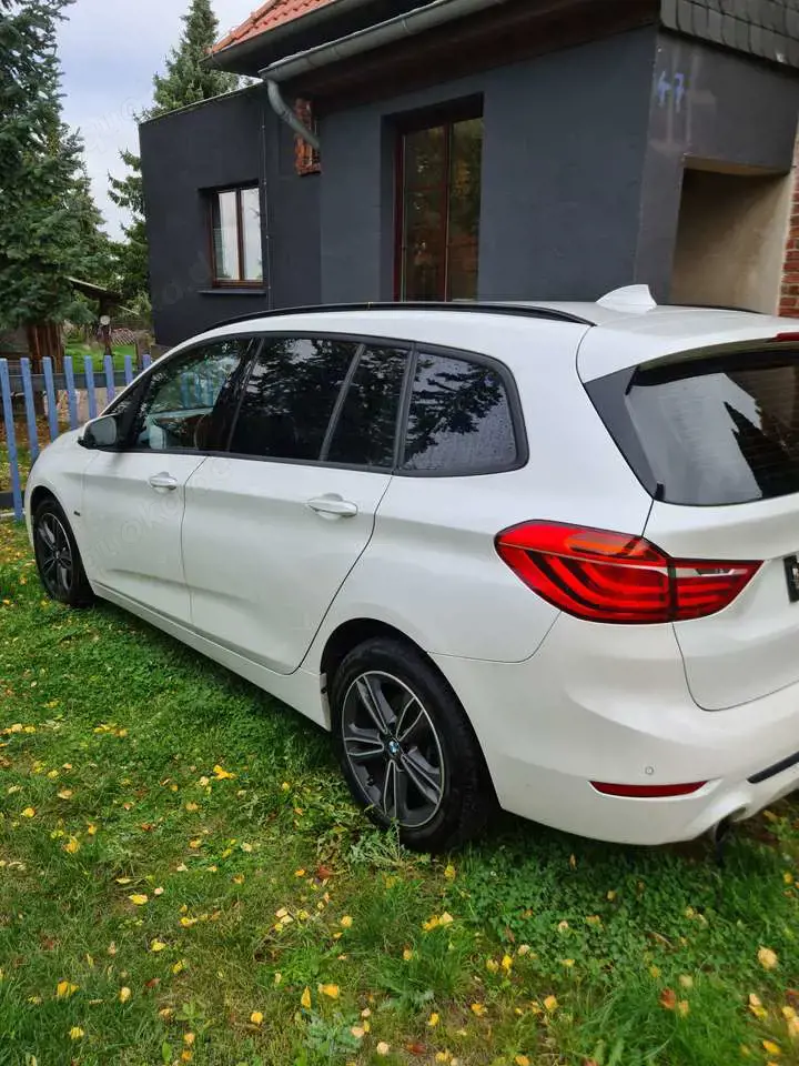 BMW 220 220i Gran Tourer Aut. Sport Line
