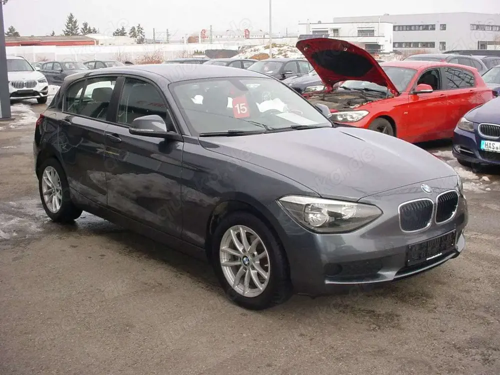 BMW 116 i *PDC*Sitzheizung*Freisprecheinrichtung*
