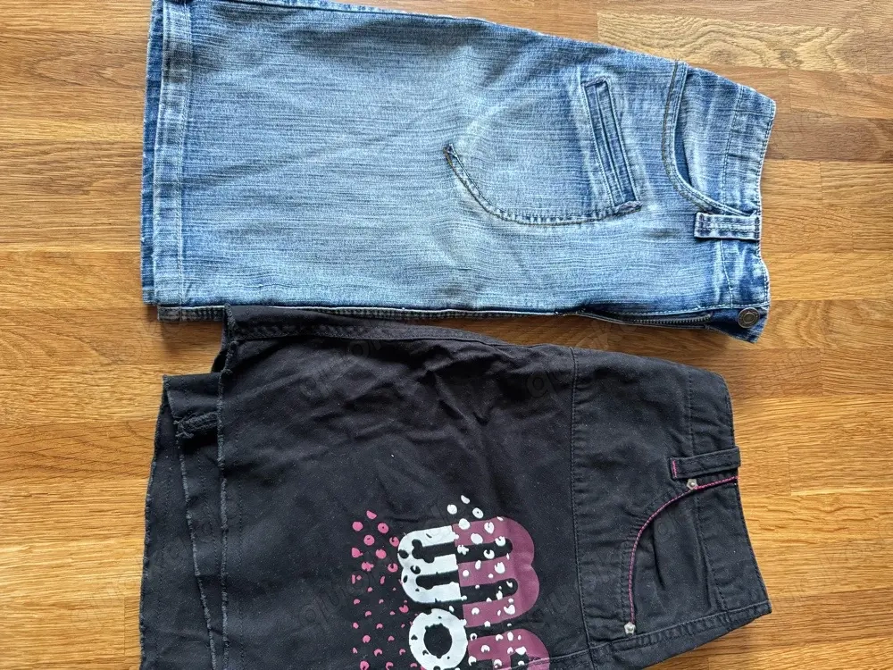 Zwei Röcke Größe M