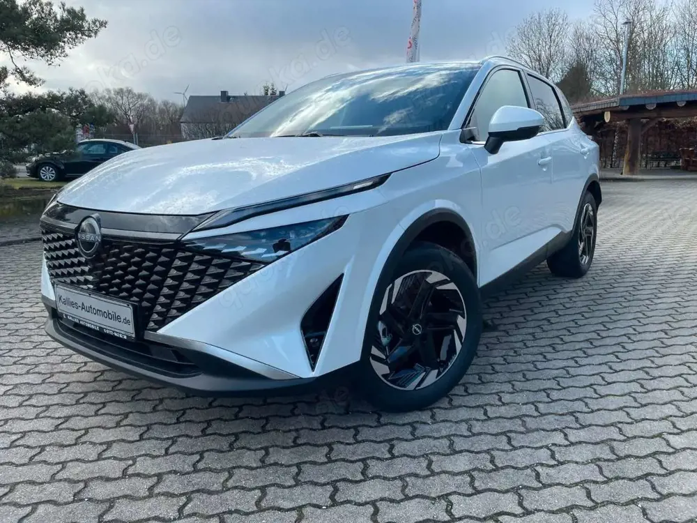 Nissan Qashqai 1.3 DIG-T MHEV AT N-Connecta WINTERPAKET