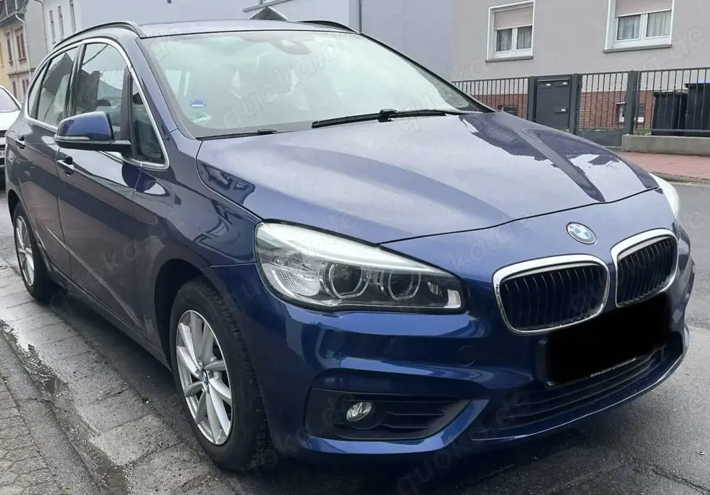 BMW 220 220i Active Tourer Luxury Line