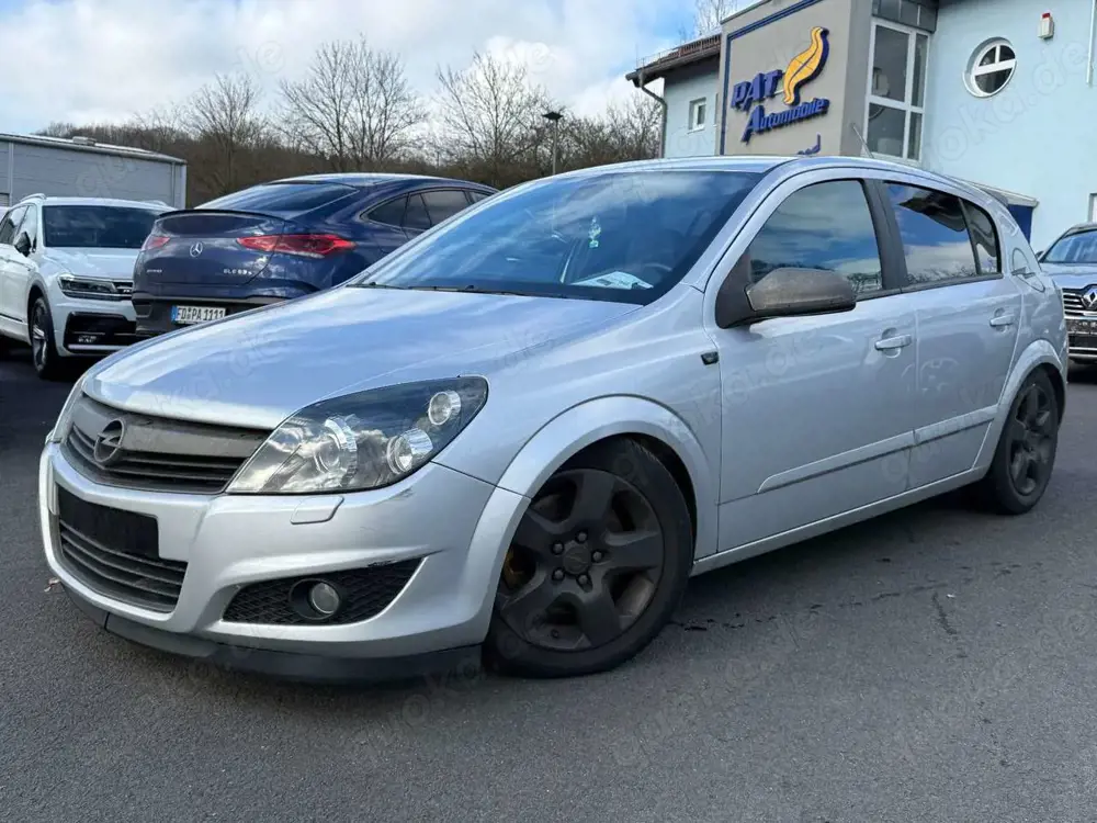 Opel Astra H 1.9 CDTI Lim. Innovation "110 Jahre" PDC