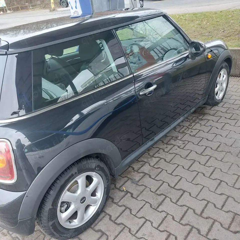 MINI One Mini One
