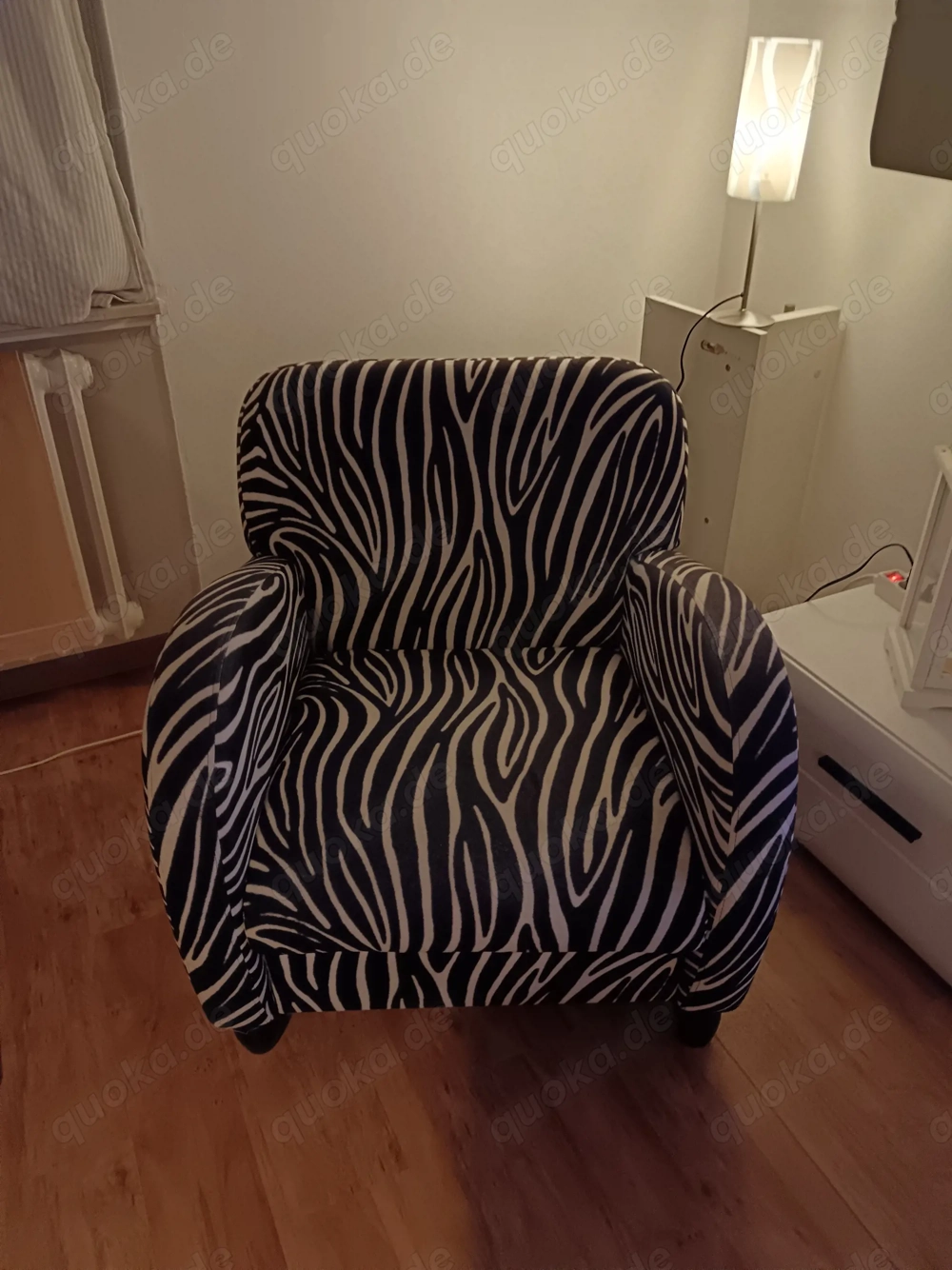 Sessel sehr stylisch bequem