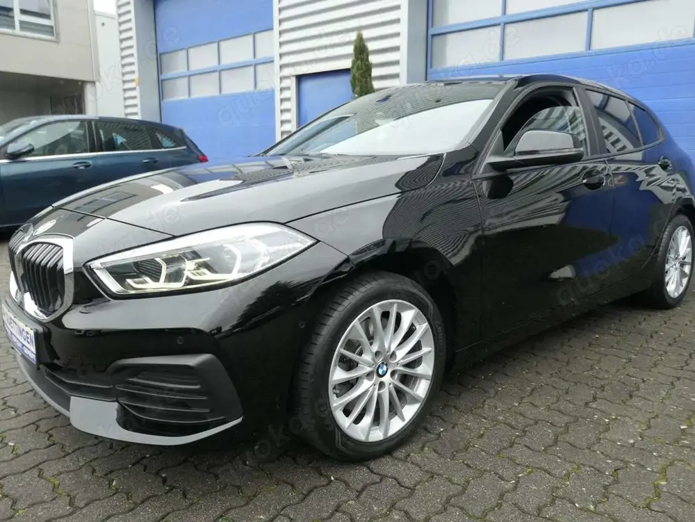 BMW 120 120d Aut. Advantage LED Kamera Top Zustand!   !