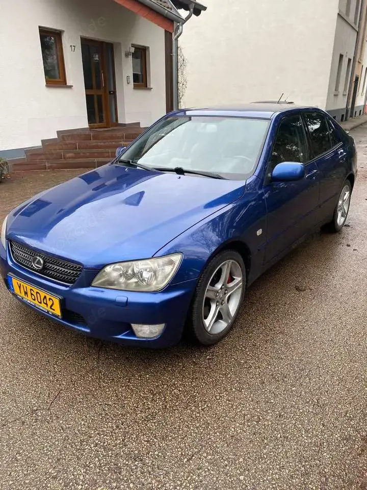 Lexus IS 200 Sport