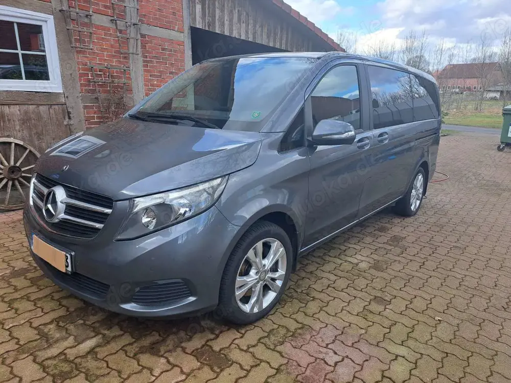 Mercedes-Benz V 250 V 250 (BlueTEC) d lang 4Matic 7G-TRONIC Edition