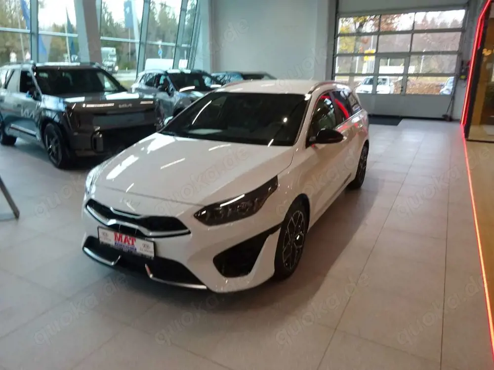 Kia Ceed SW / cee'd SW CEED SW 1.5 T-GDI DCT GT-line Techn-Paket