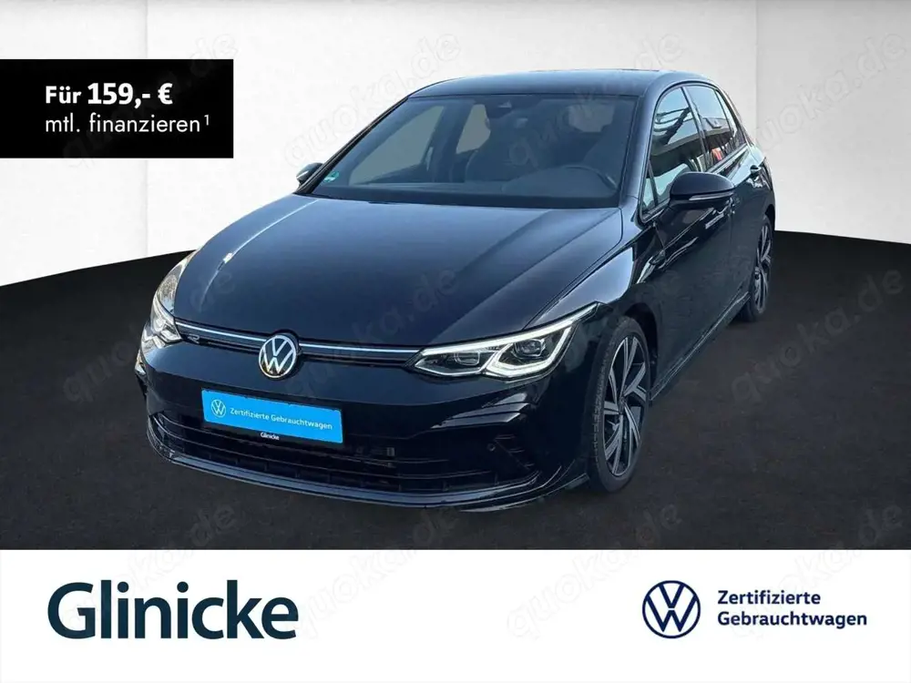Volkswagen Golf VIII R-Line 1.5eTSI DSG RFK+LED+ACC+SHZ+App