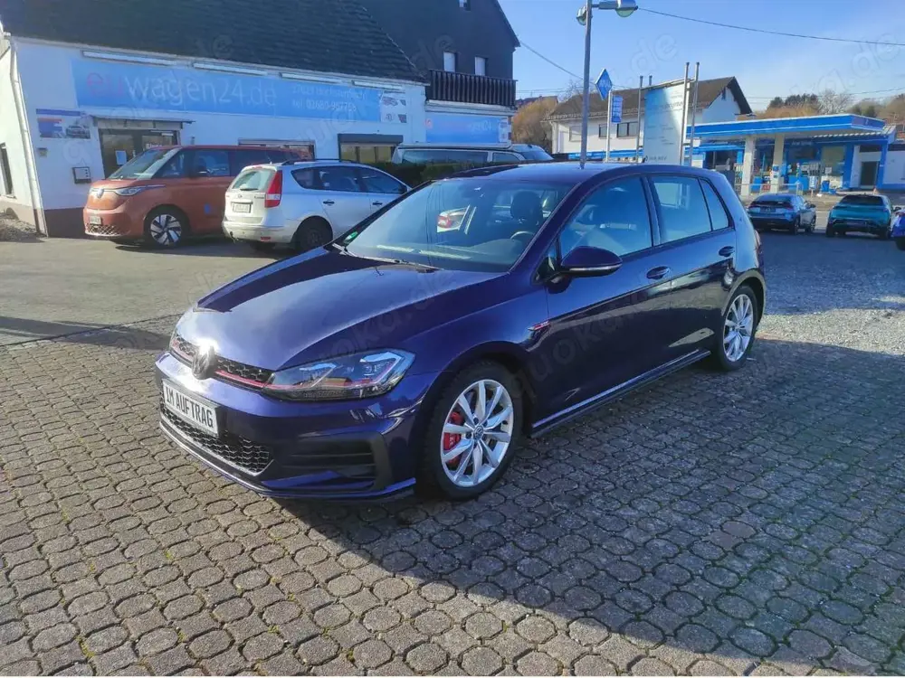 Volkswagen Golf VII GTI Performance DSG/NAVI/LED/ACC