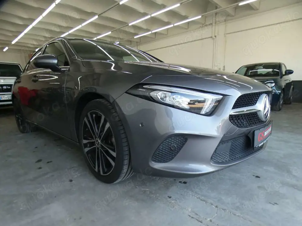 Mercedes-Benz A 180 LIM URBAN PROGRESSIVE*LED*MBUX*AMBIENTE