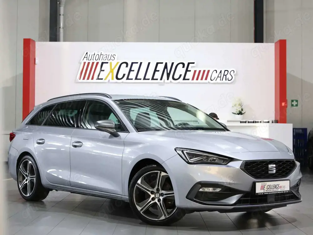 SEAT Leon ST 2.0 TDI DSG FR-SPORT-PLUS / LED,PANORAMA