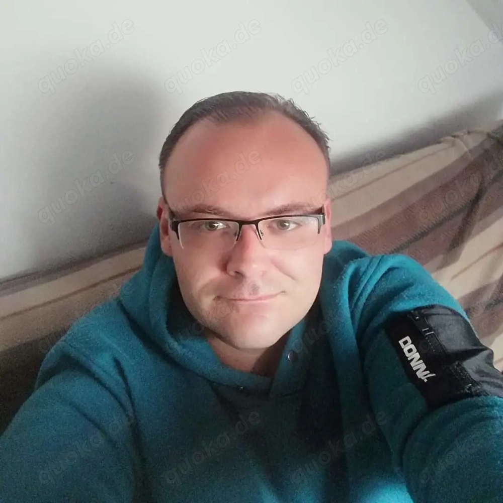Junger Mann sucht reife Frau!!
