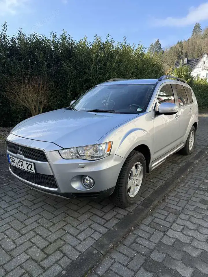 Mitsubishi Outlander 2.2 DI-D 4WD