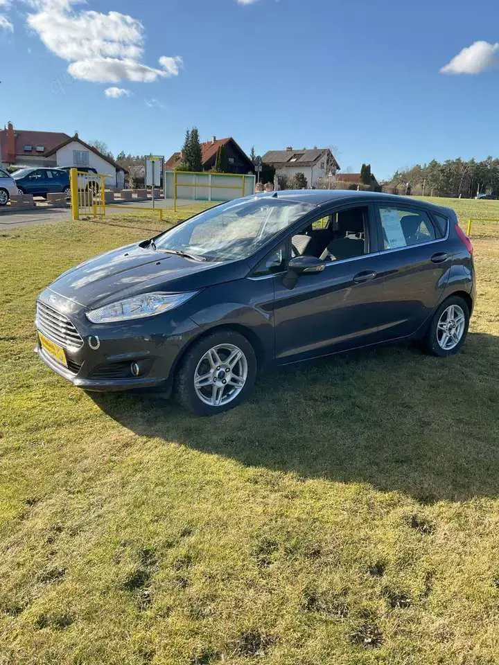 Ford Fiesta Titanium
