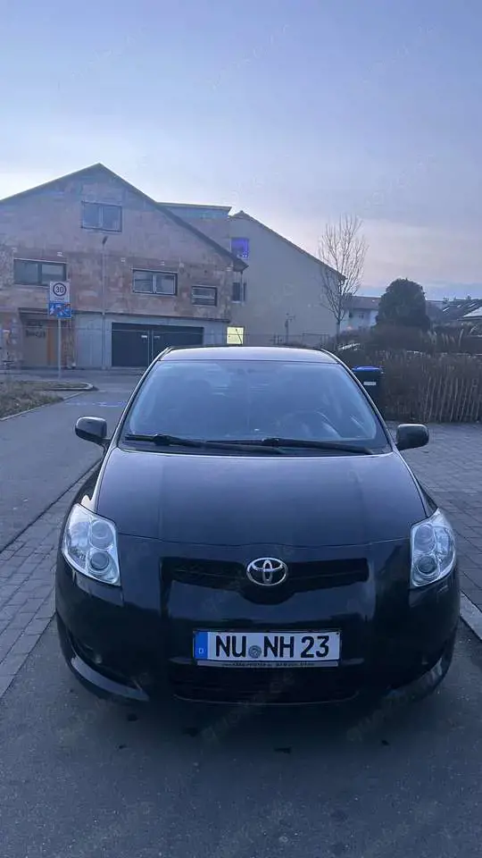 Toyota Auris 2.0 D-4D Luna