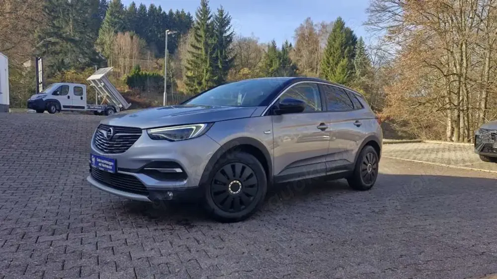 Opel Grandland X 1.2T NSW+Navi+Grip Go