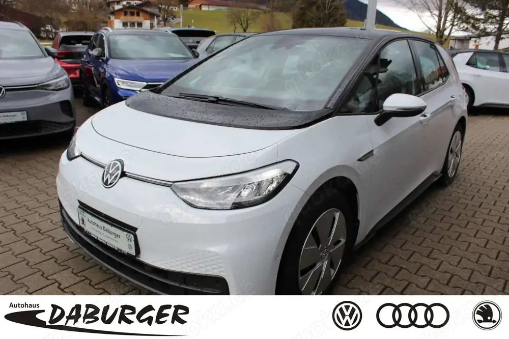 Volkswagen ID.3 Pro 62kW Kamera+AHK+Wärmepumpe+94,4% Klima Navi