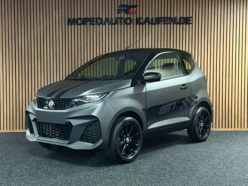 Aixam City GTI Sport / Matt Grau / Neues Model / Apple Carpla