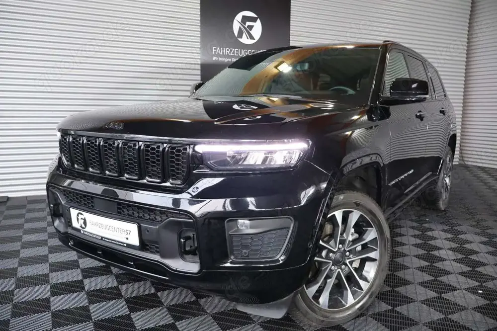 Jeep Grand Cherokee Overland 3.6L/ACC/PANO/6-SITZER