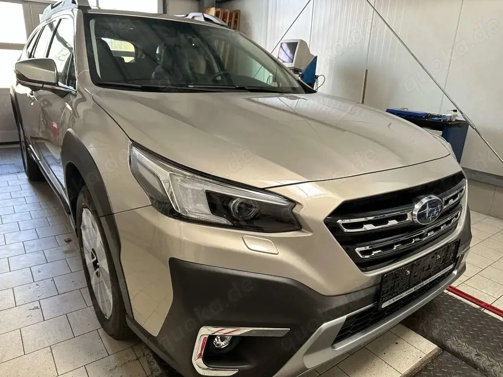 Subaru OUTBACK 2.5i Platinum Lineartronic