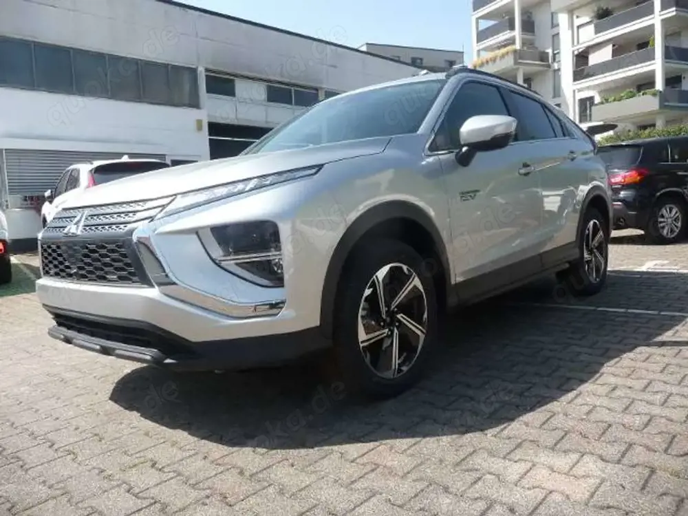 Mitsubishi Eclipse Cross Plug-in Hybrid BASIS 2.4 MIVEC 4WD