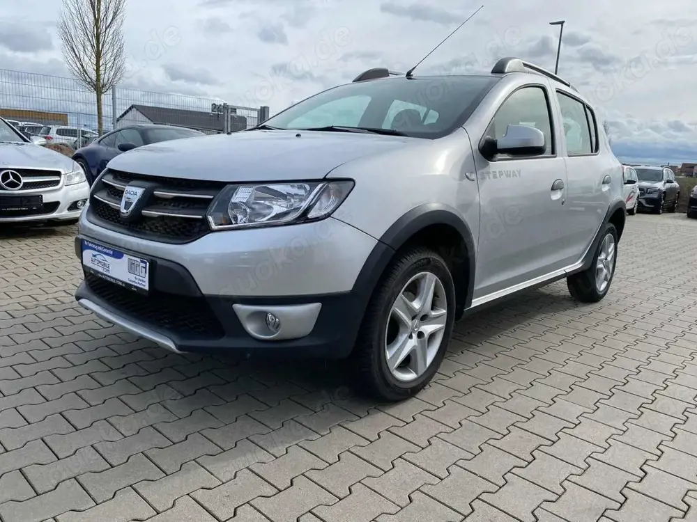 Dacia Sandero Sandero II Stepway Prestige/NAVI/TÜV+SER