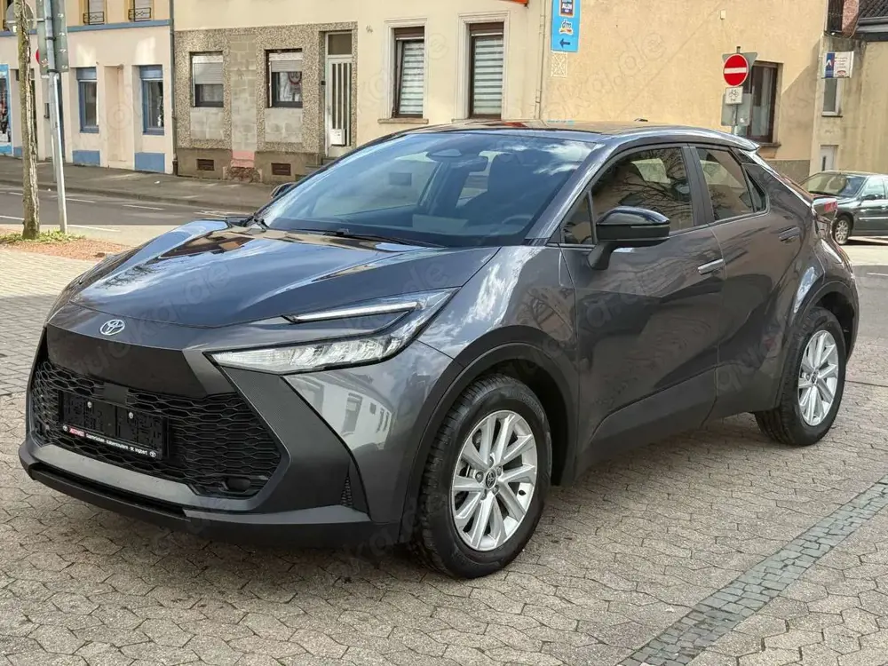 Toyota C-HR 1.8 Hybrid FWD Flow *Kamera/ACC/USB*