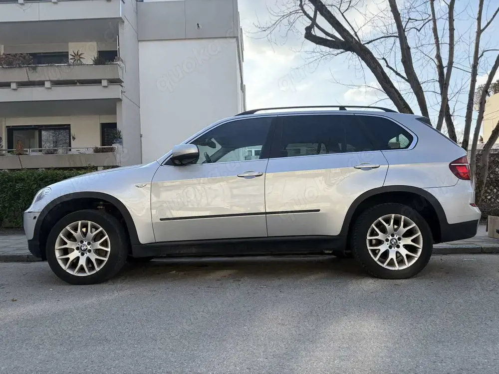 BMW X5 xDrive50i Panoramadach Top Ausstattung