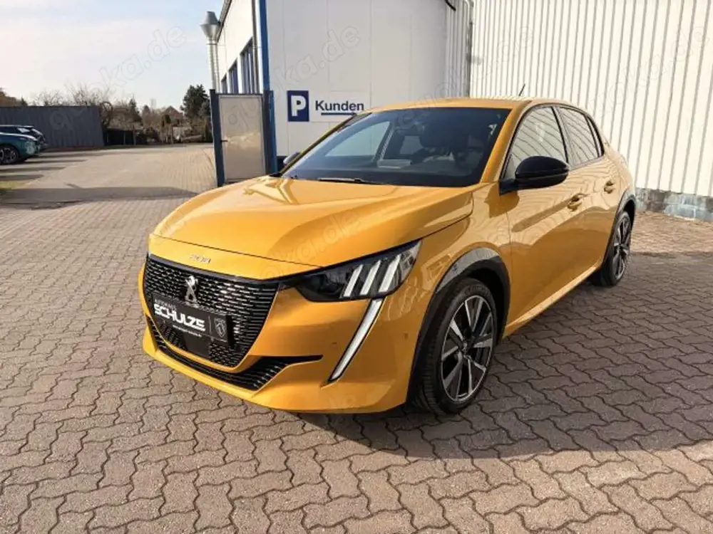Peugeot 208 PureTech 130 EAT8 GT