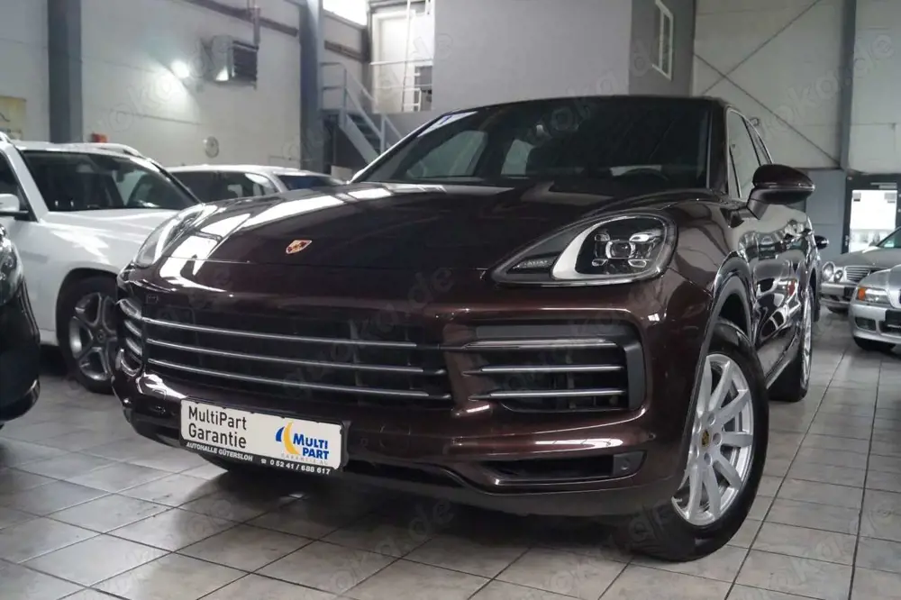 Porsche Cayenne 3.0 *Leder*AHK*PDC*SH*NAVI*