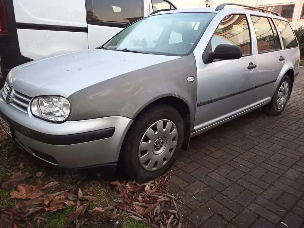 Volkswagen Golf Variant