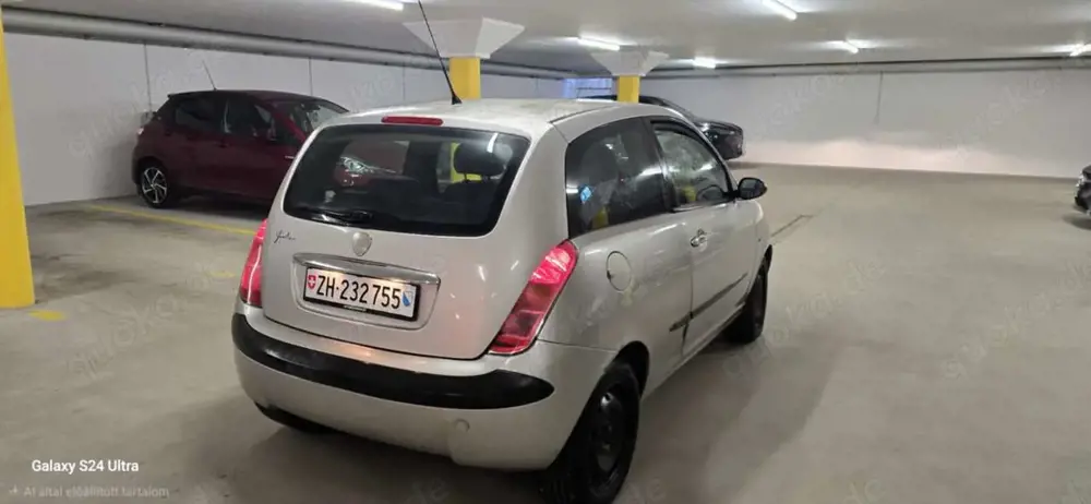 Lancia Ypsilon