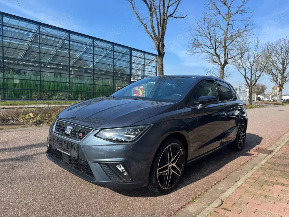 SEAT Ibiza 1.0 TGI FR LED/T-Leder/Kamera/ACC/Carplay