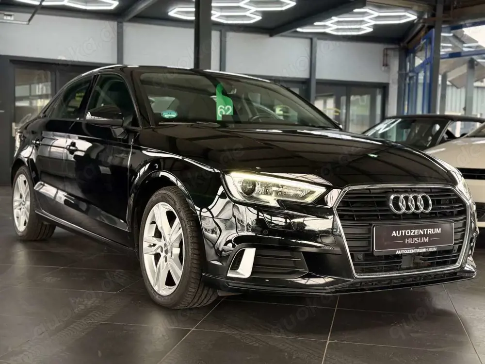 Audi A3 Limousine 35 TDI sport*HU/AU NEU*SHZ*TEMPO*