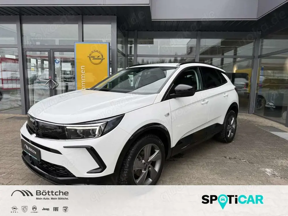 Opel Grandland GS Line 1.5 AT/DAB/KAMERA/MATRIX/ALLWETTER