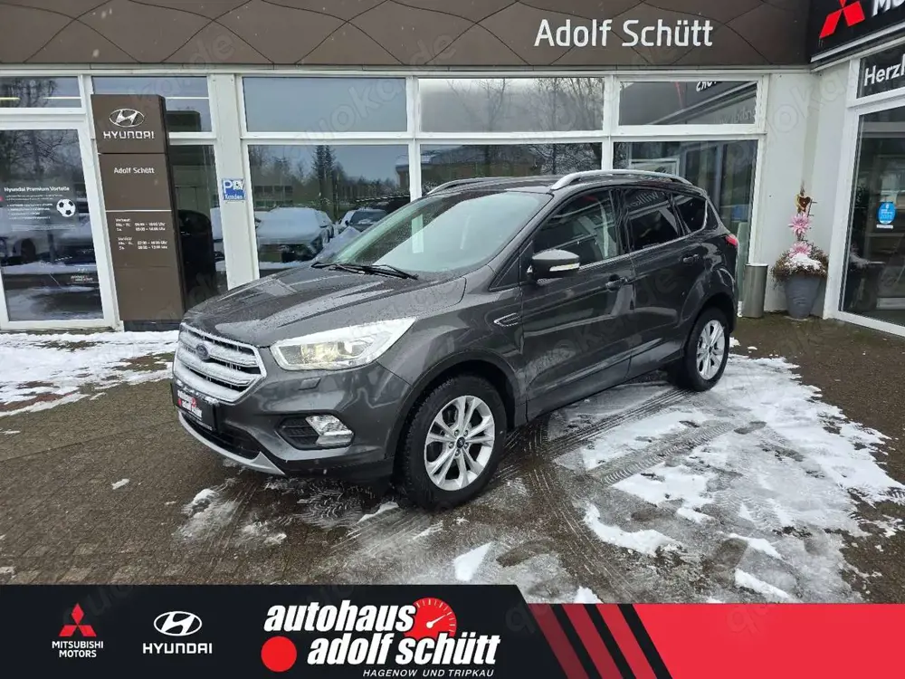 Ford Kuga 1.5 4x2 M/T EcoBoost Titanium