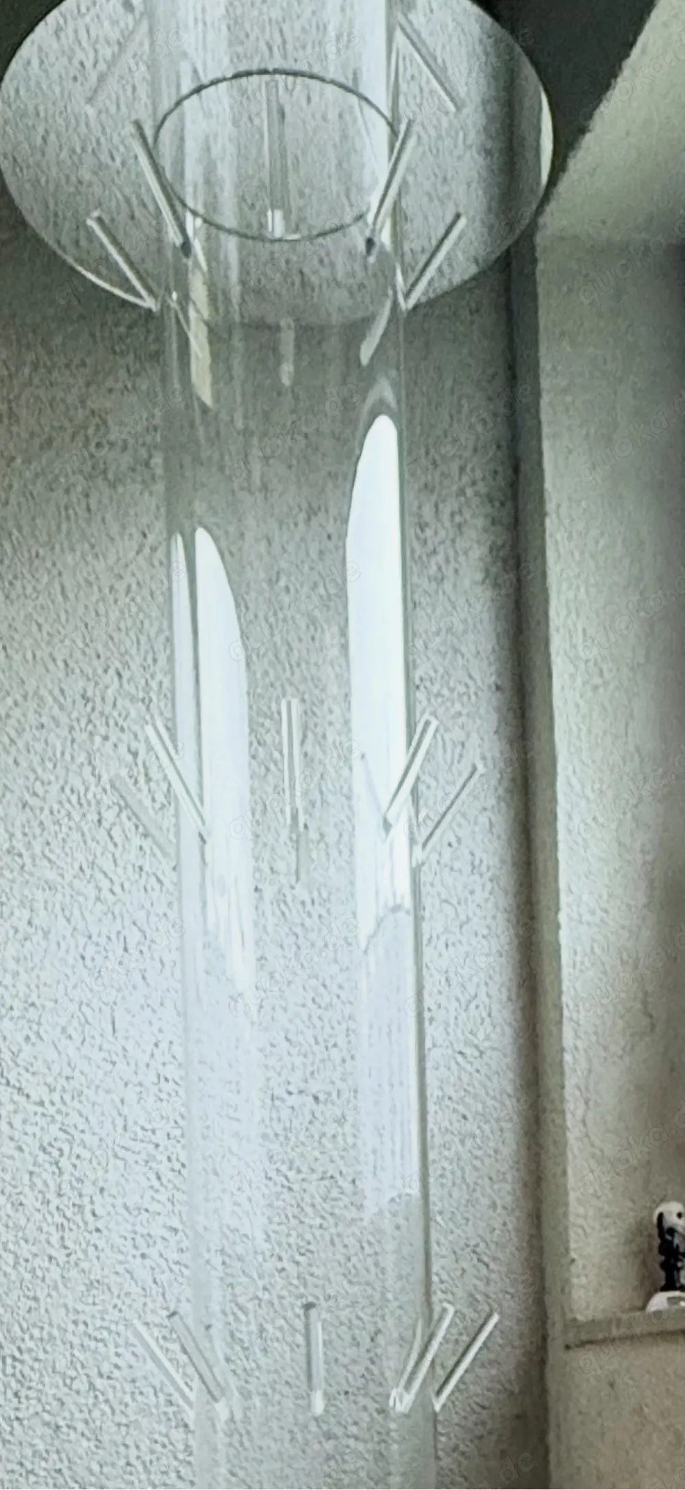 Acrylglas Kleiderständer