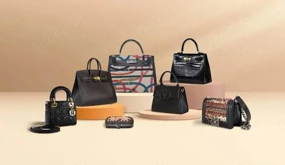 Luxuriöse Designer-Handtaschen & Geldbörsen   Elegante Modetaschen für Damen
