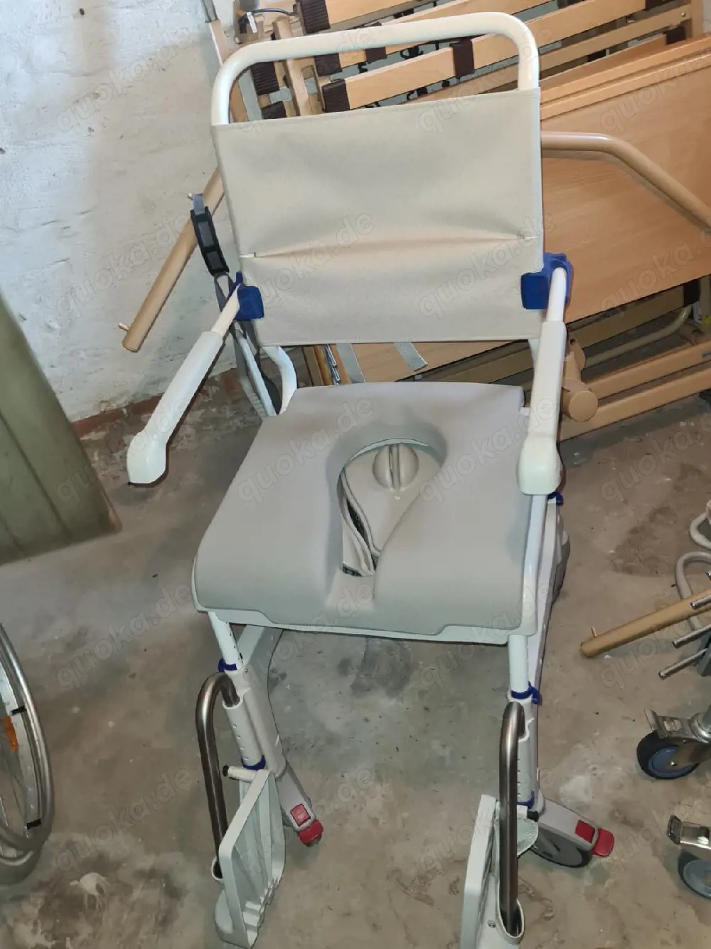 Duschstuhl  Toilettenstuhl