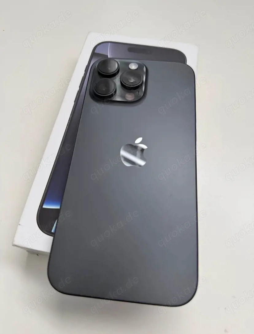 Apple iPhone 16 pro max