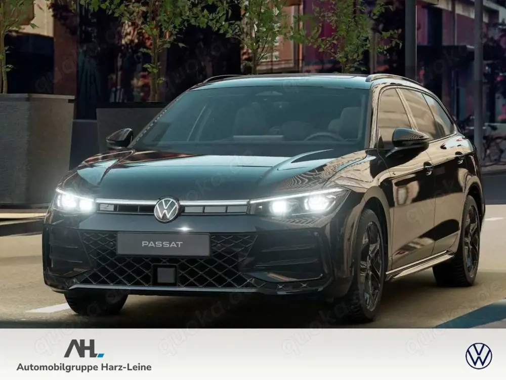 Volkswagen Passat Variant 2.0 TDI R-Line DSG Stand.hz. AHK Panorama RFK