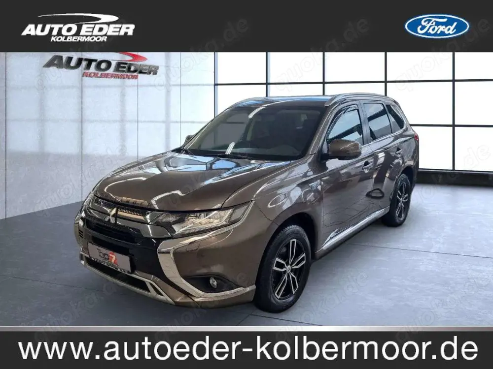 Mitsubishi Outlander PHEV Basis 4WD Bluetooth Klima