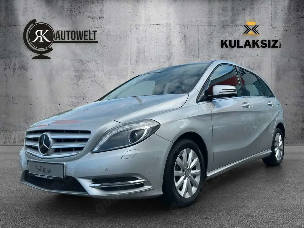 Mercedes-Benz B 200 BlueEff*BIXENON*SHZ*PDC*TEMP*LED