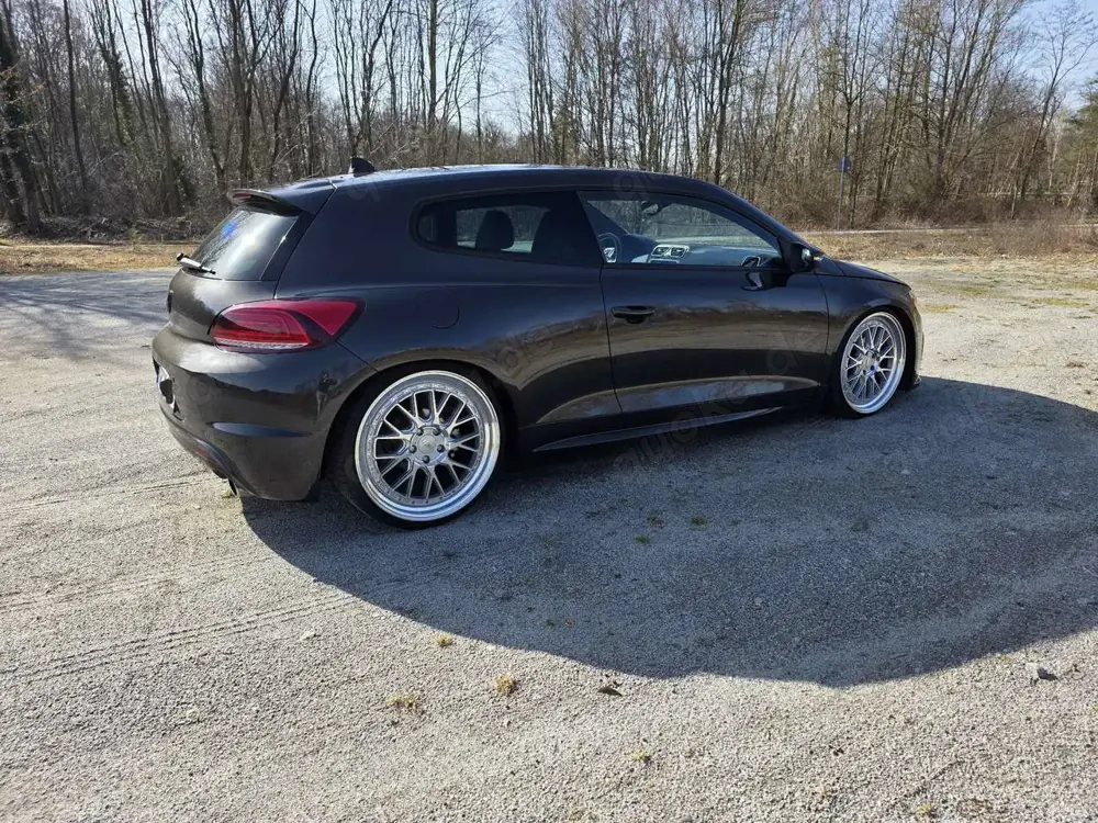 Volkswagen Scirocco Scirocco 1.4 TSI R Umbau optisch, Angemeldet!!